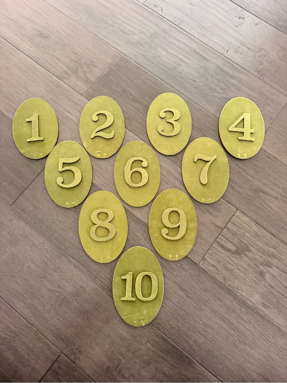 Set of Numbered Velvet Table Numbers - Green 1-10